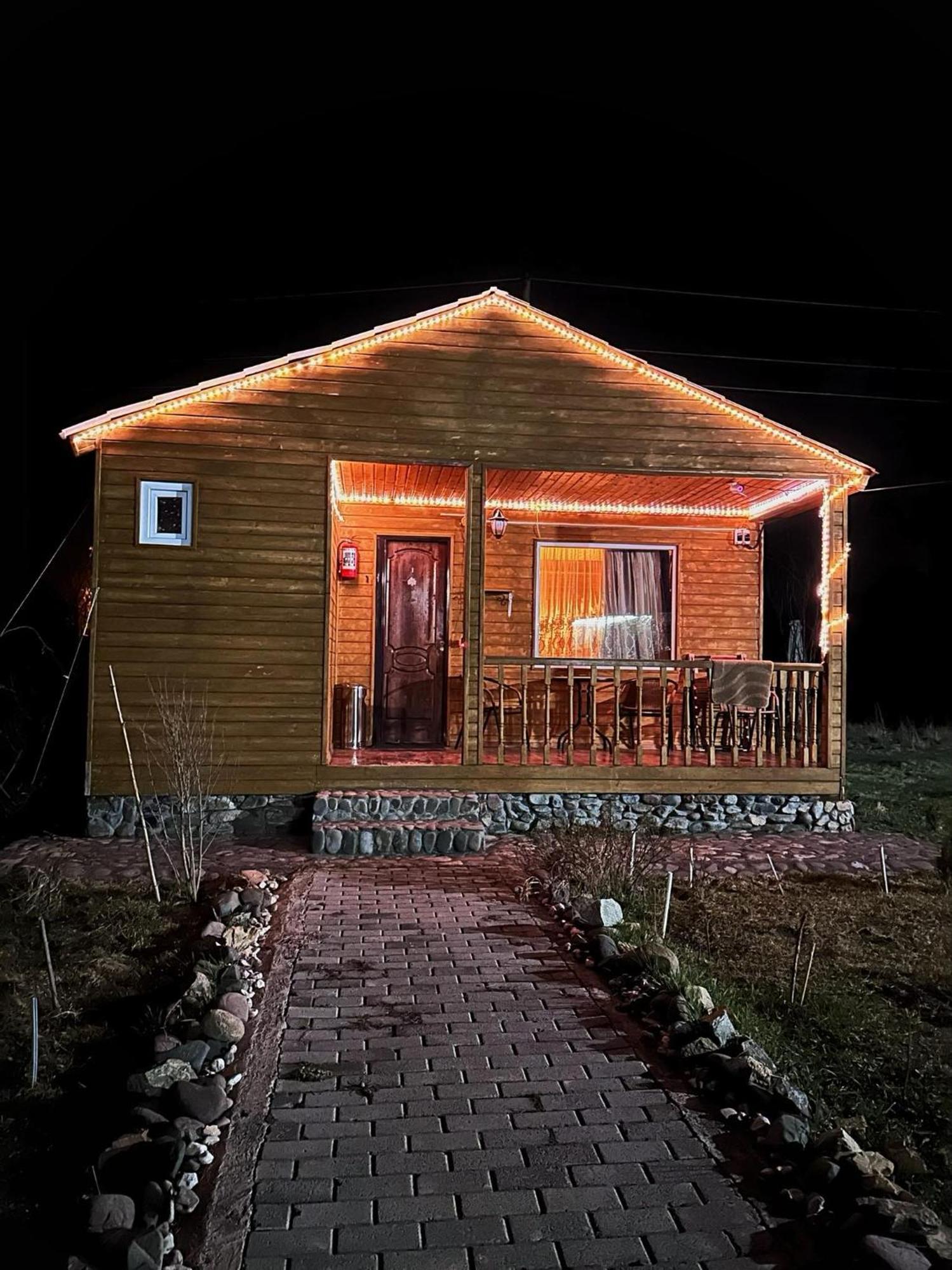 Family Hotel Maia - Cемейная Гостиница Майя Dashbashi Bagian luar foto