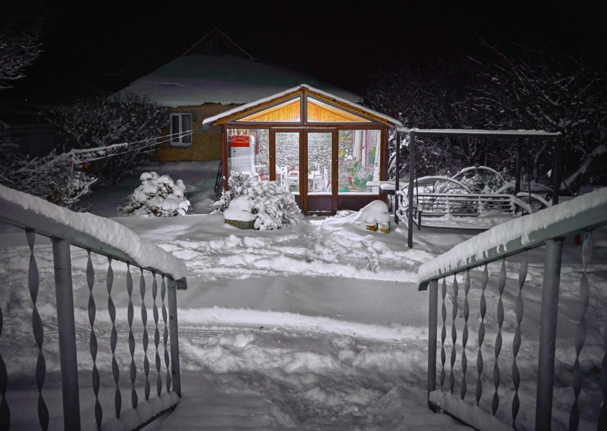 Family Hotel Maia - Cемейная Гостиница Майя Dashbashi Bagian luar foto